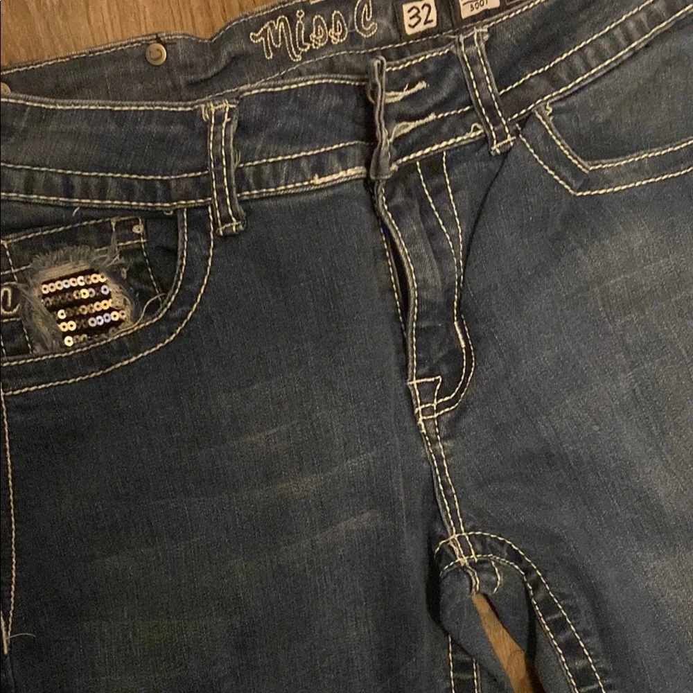 Classic Blue Straight Leg Jeans for Women - Picture 4 of 5